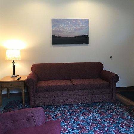 Cedar Motor Inn Marquette Oda fotoğraf