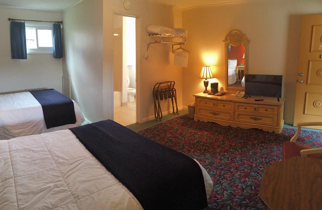 Cedar Motor Inn Marquette Dış mekan fotoğraf