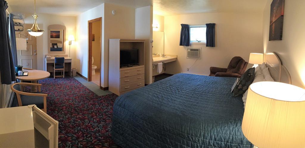 Cedar Motor Inn Marquette Dış mekan fotoğraf