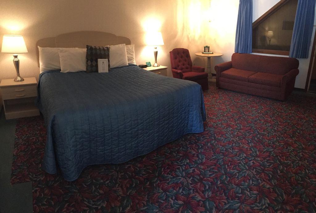 Cedar Motor Inn Marquette Dış mekan fotoğraf