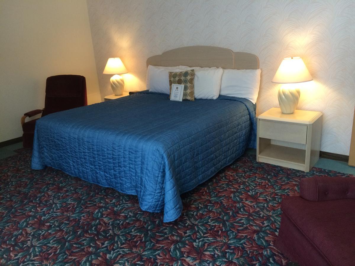 Cedar Motor Inn Marquette Dış mekan fotoğraf