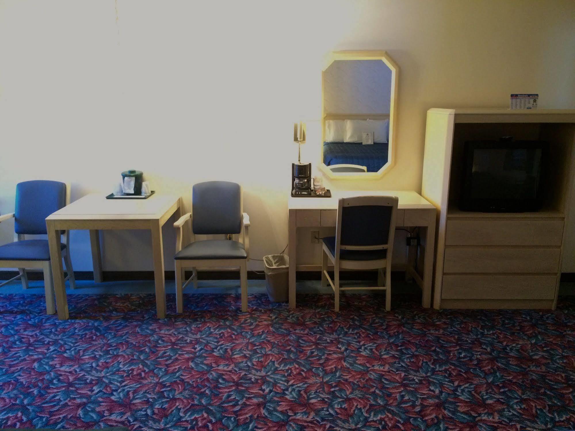 Cedar Motor Inn Marquette Dış mekan fotoğraf