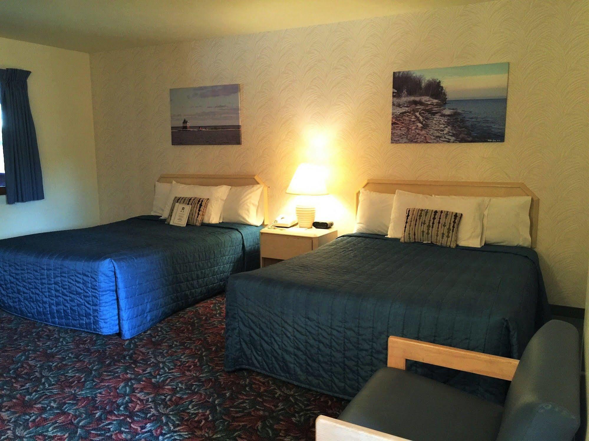 Cedar Motor Inn Marquette Dış mekan fotoğraf