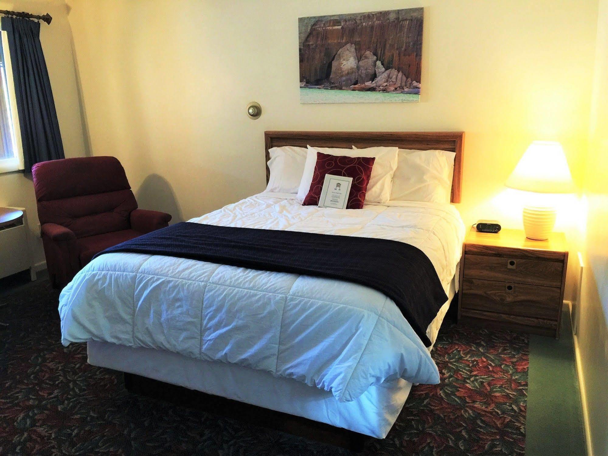 Cedar Motor Inn Marquette Dış mekan fotoğraf